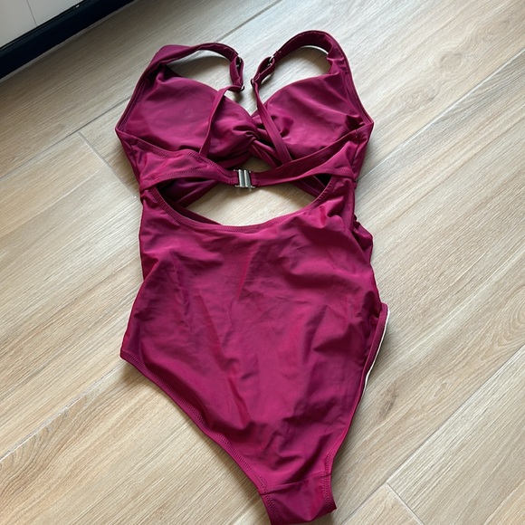 Pink blush Maternity Swimsuit - Picture 3 of 4